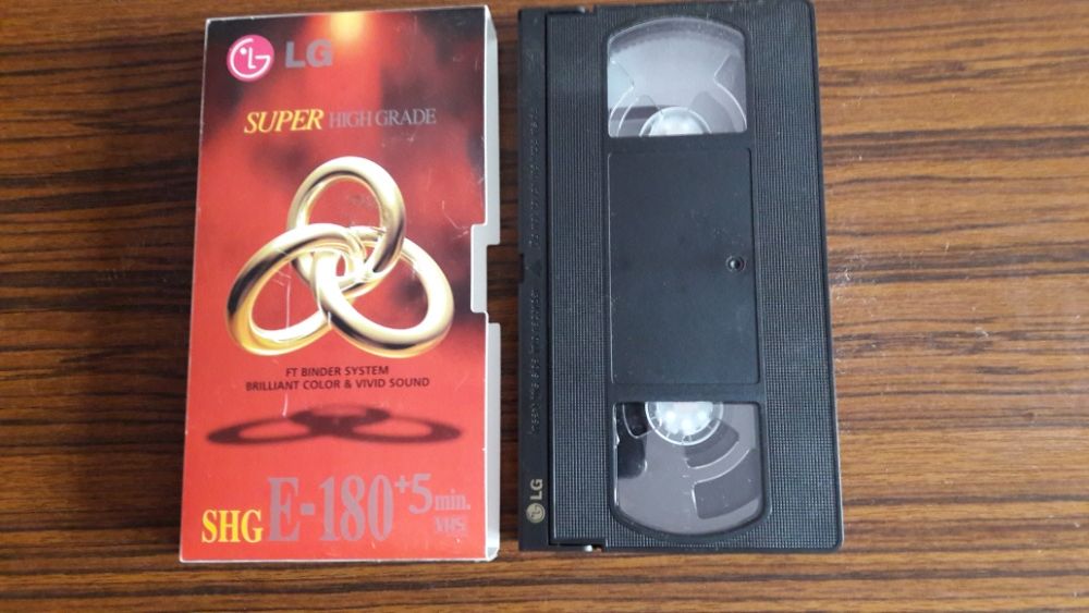 Продам відеомагнітофон "SONY" VHS SLV-P116EE (виробництво - Японія).