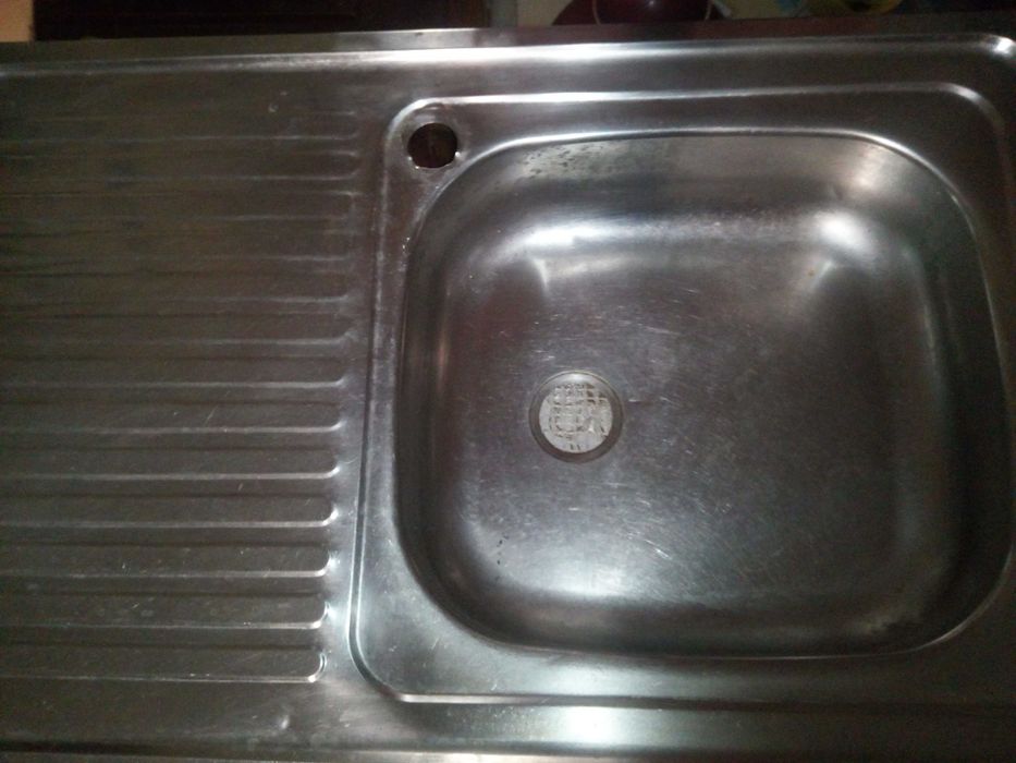 Умивальнік нержавейка.Дліна-80см,Ширина-50см.