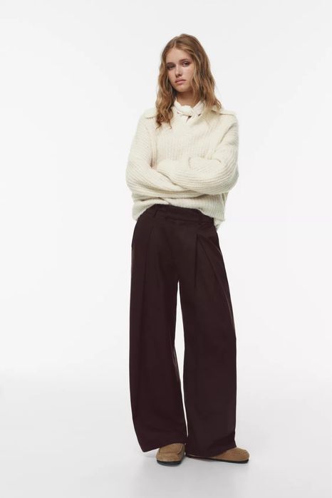 Широкі елегантні штани із защіпами pullandbear