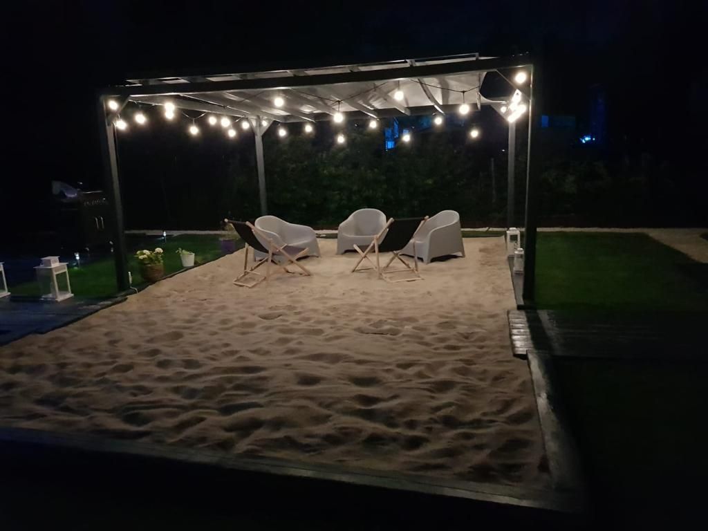 Domki nad morzem Nowoczesne stodoły + Jacuzzi  LATO 2025