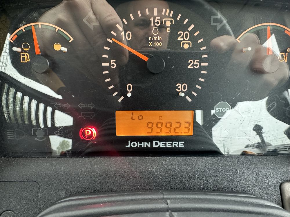 John Deere 5090M
