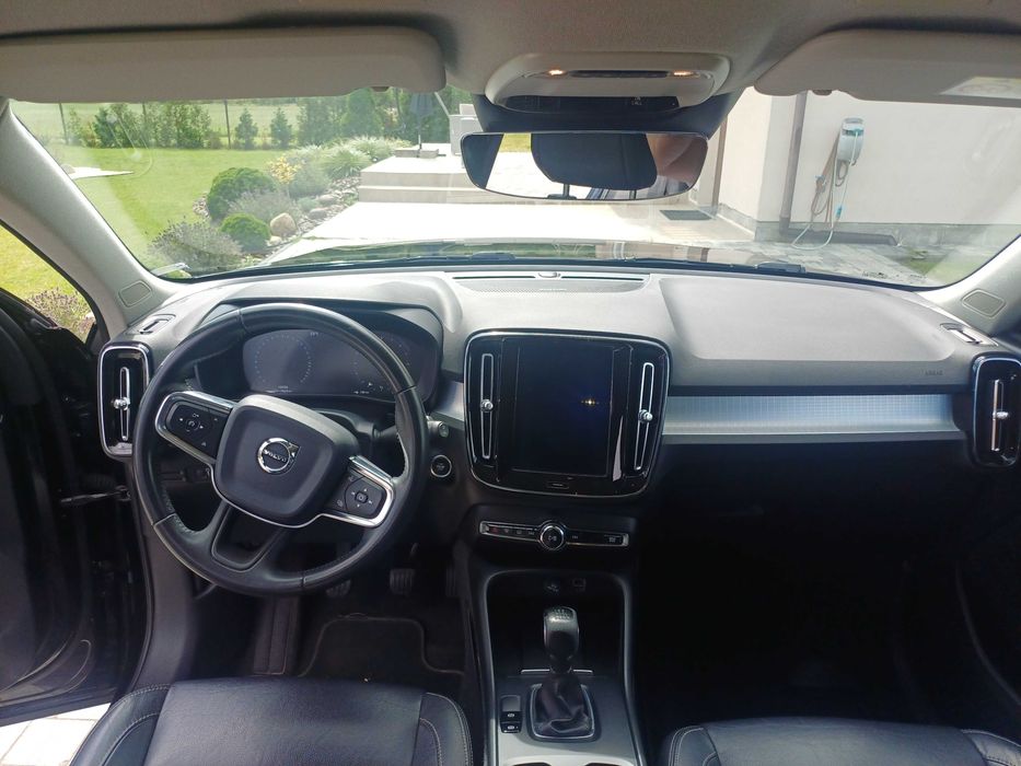 Volvo xc40 D3 momentum pro