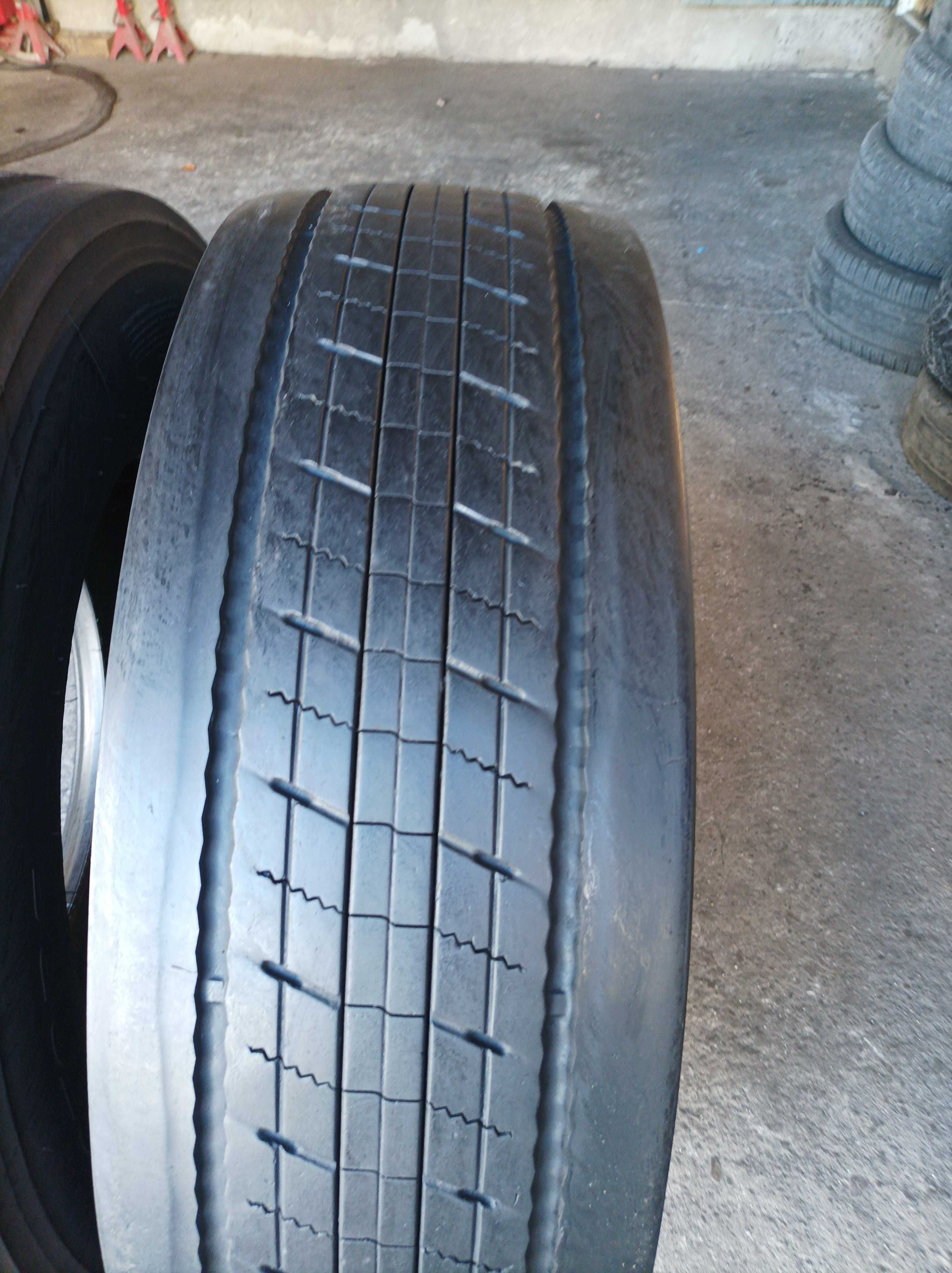 315/70R22,5  Bridgestone  DURAVIS