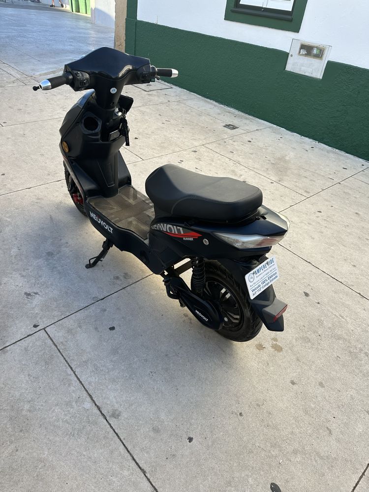 Moto eletrica (como nova) se esta ativo ainda esta disponivel