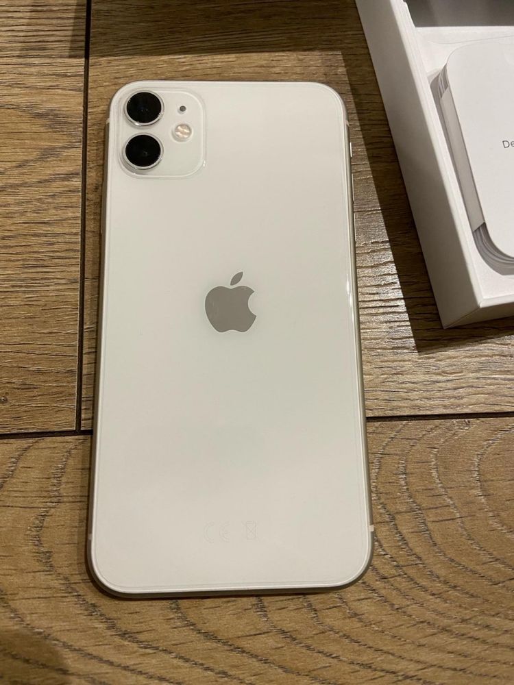 Iphone 11 biały 64GB