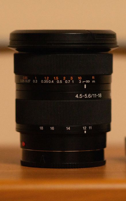 Об'єктив Sony 11-18mm f/4.5-5.6 DT (SAL-1118)