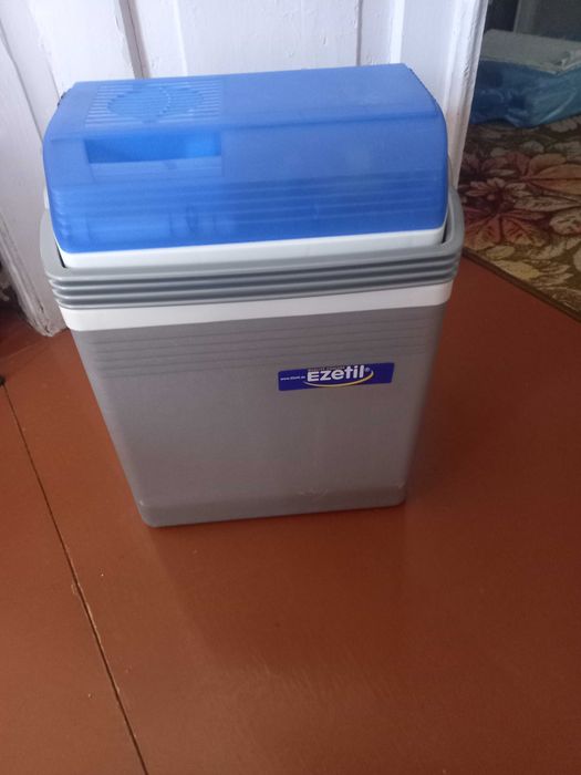 Автохолодильник Ezetil E212224S