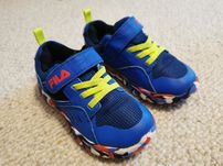 Buty, adidasy Fila dla chłopca 25