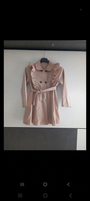 Płaszczyk dla małej damy