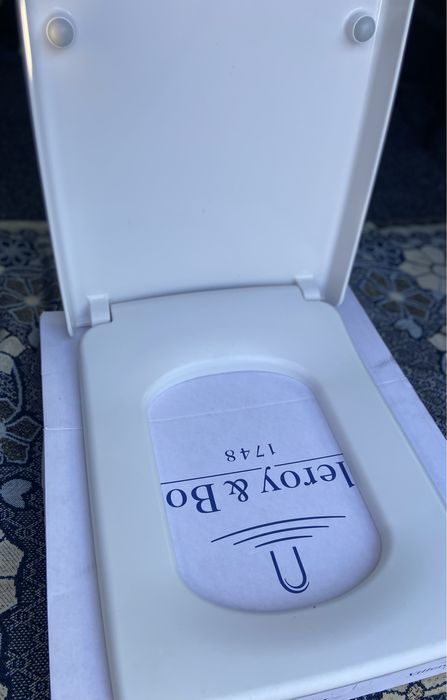 Крышка для унитаза Villeroy & Boch La Belle  9M12 S1 R1