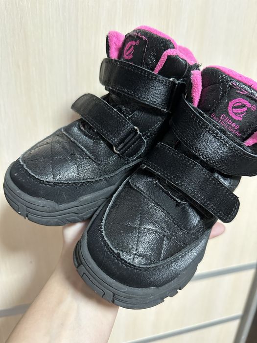 Зимові ботінки для дівчинки