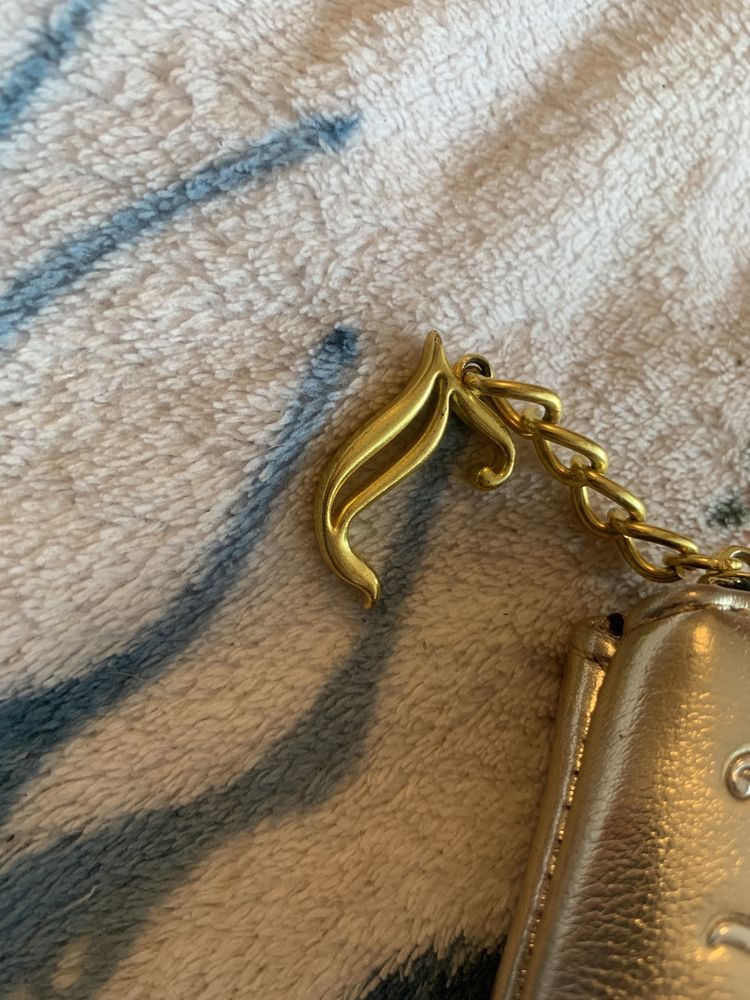 Unikalny złoty maly portfelik Juicy Couture