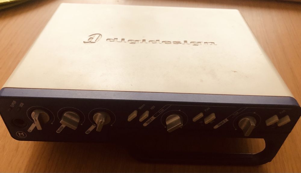 Interface áudio Mbox2 - digidesign