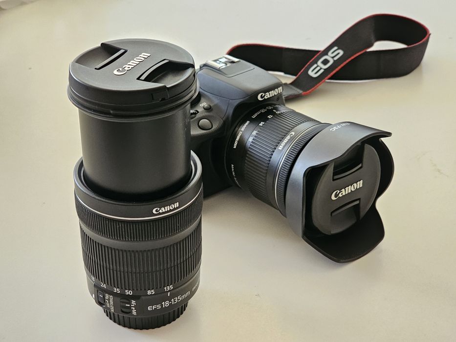 Canon EOS 100D + 2 Objetivas (10-18mm & 18-135mm)