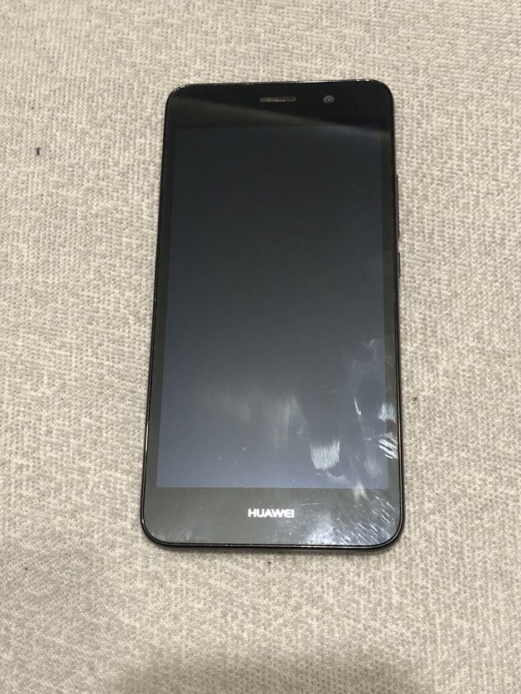 Huawei Y6  SCL-L01