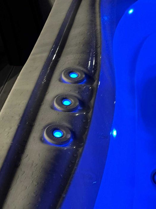 Jacuzzi wanna spa holenderskiego producenta Montpellier