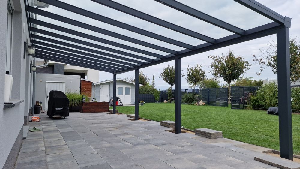 Zadaszenia tarasowe, pergole, ogrody zimowe i carporty na wymiar