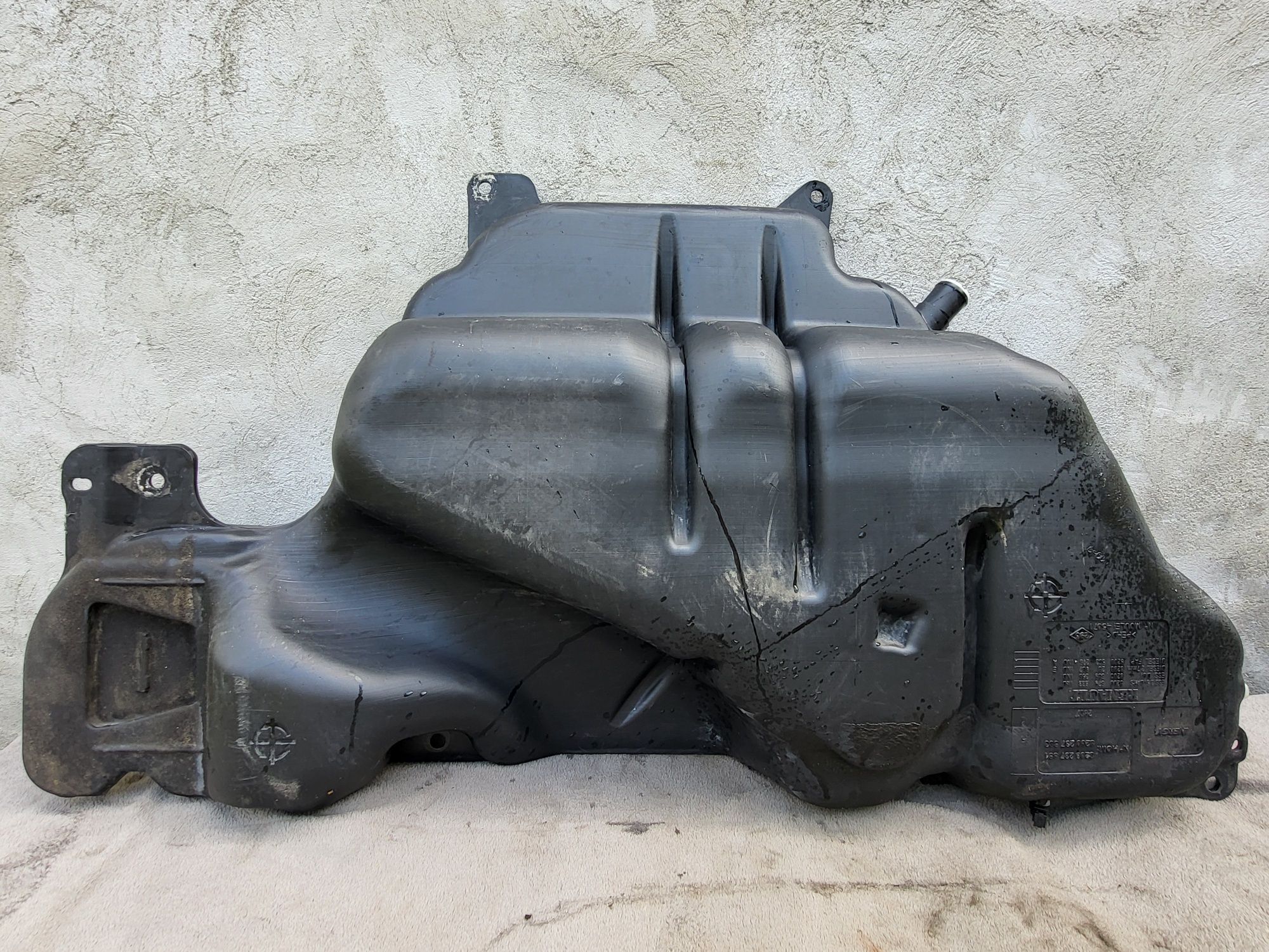 Zbiornik Paliwa Renault Scenic 2 II*2007*1.5 1.9 DCi