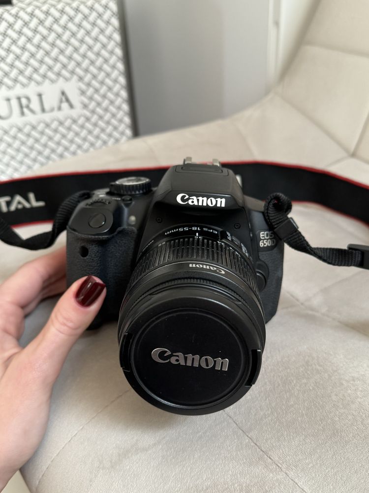 Фотопарат CANON D650 EOS
