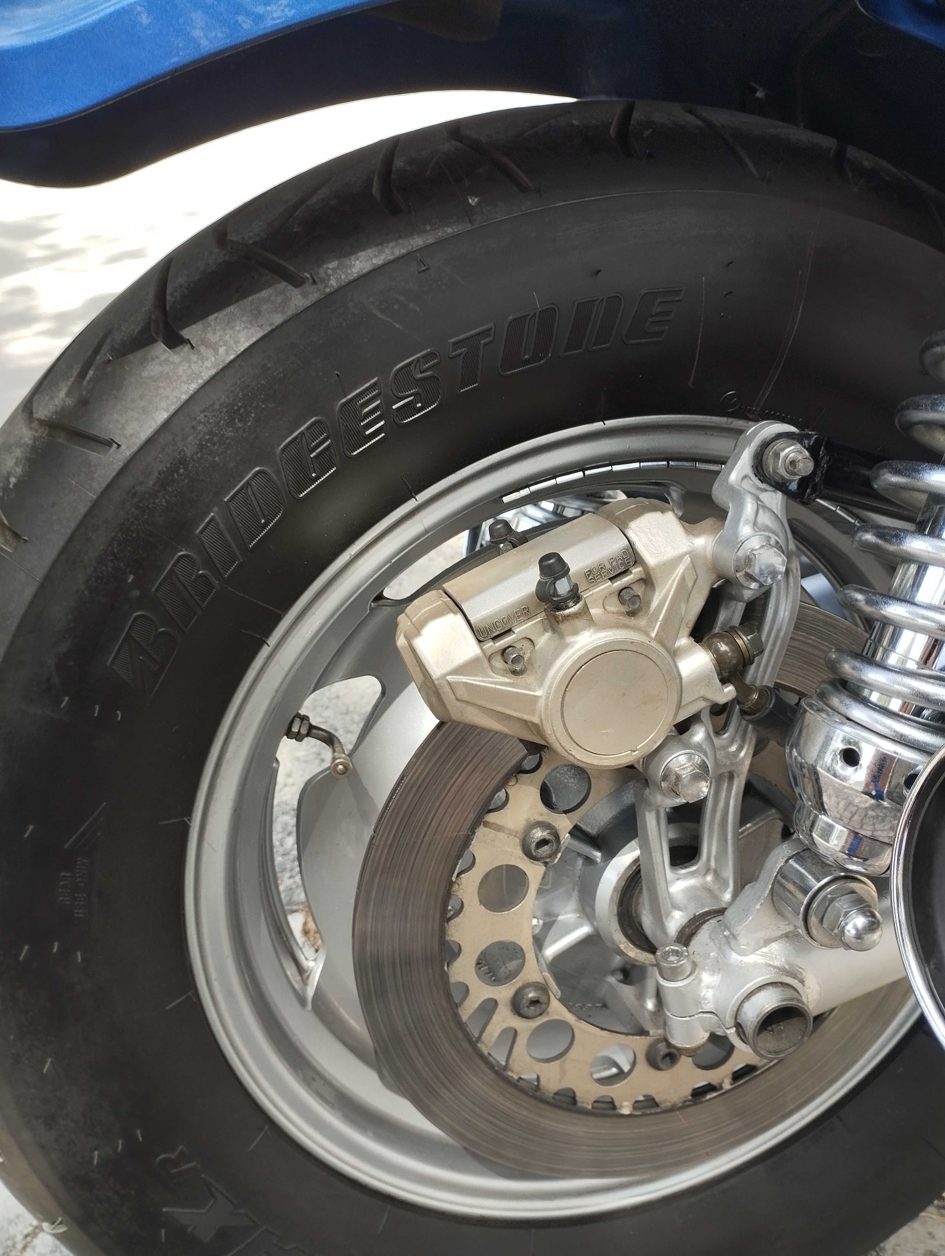 Yamaha Vmax 1200, Estimada.