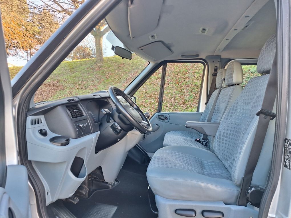 Ford Transit T260 2.2 6 lugares