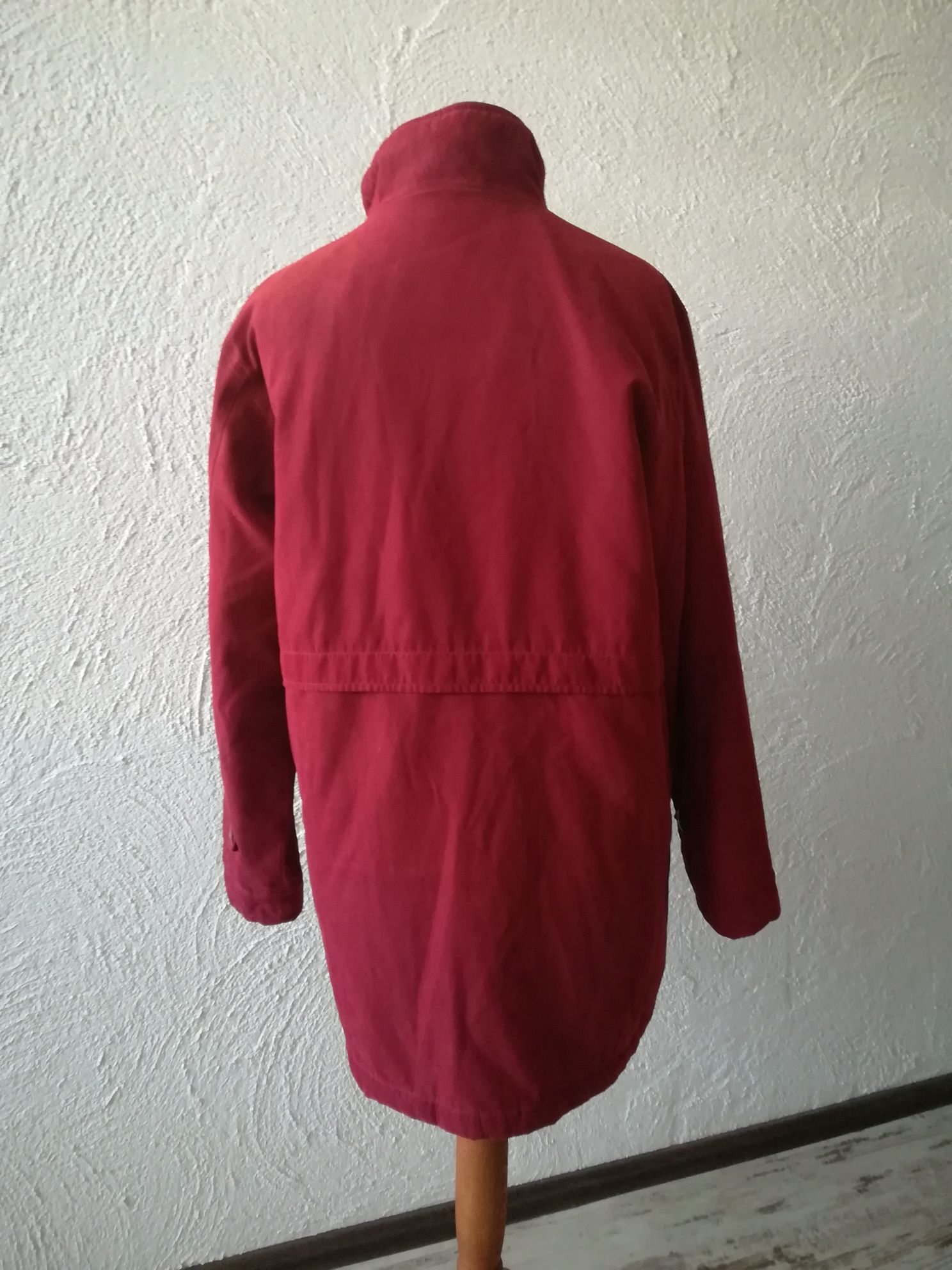 Jak nowa śliczna czerwona kurtka na zimę 42 XL zdobiona ciepła