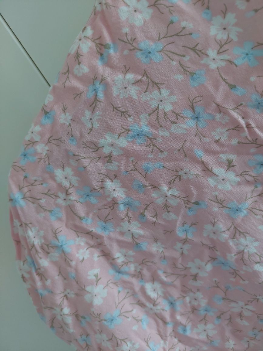 Bluzka w kwiaty 40