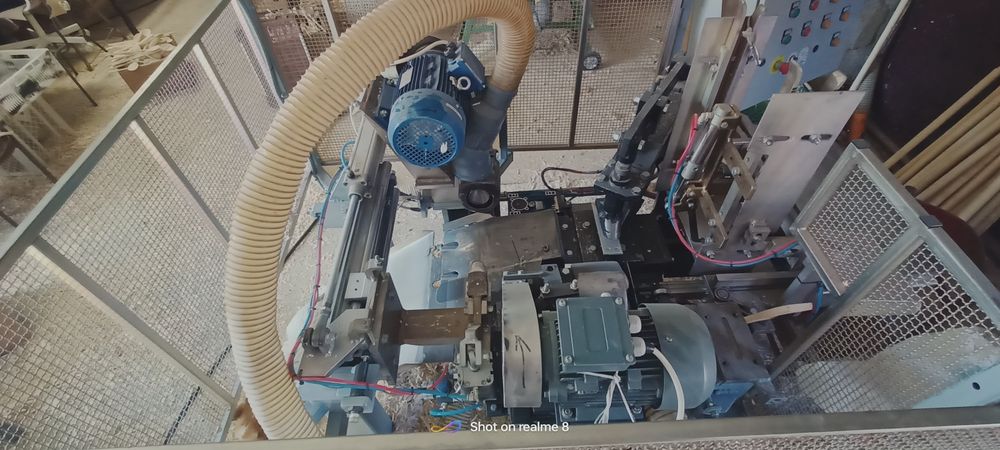 Automat do łopatek łyżek szwedzkich drewnianych