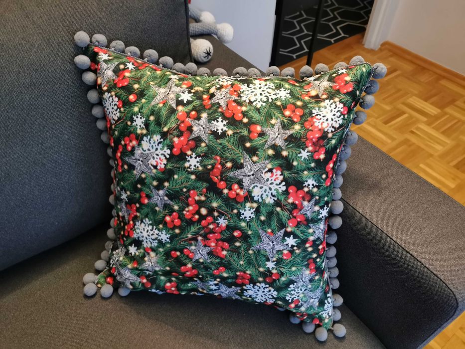 Poszewka świąteczna niesamowicie barwna