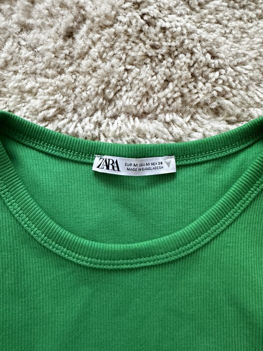 Зелений кроп топ Zara