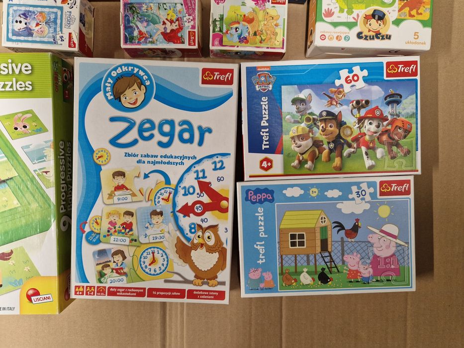 Puzzle kilka zestawów