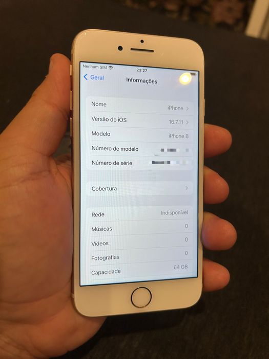 Iphone 8 64GB Como novo VENDO OU TROCO