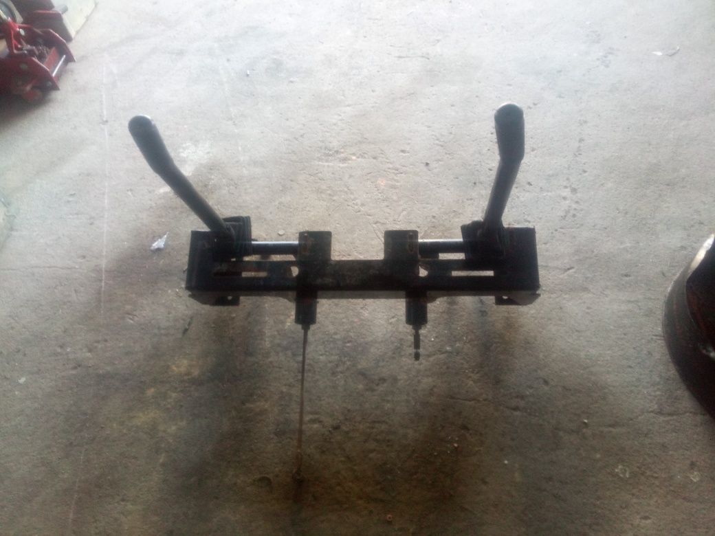 Bobcat libra peças