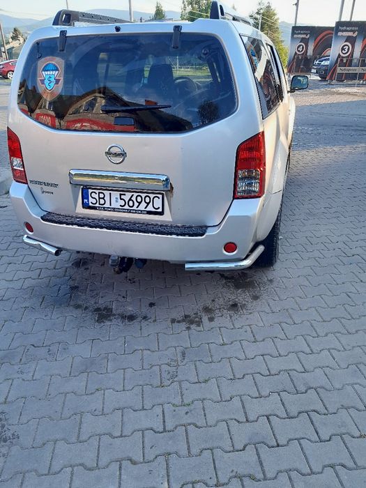 Nissan Pathfinder 7 osobowy