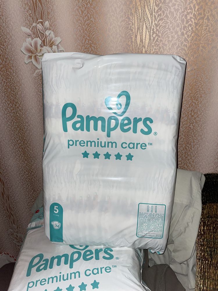 Підгузки Pampers Premium Care 5