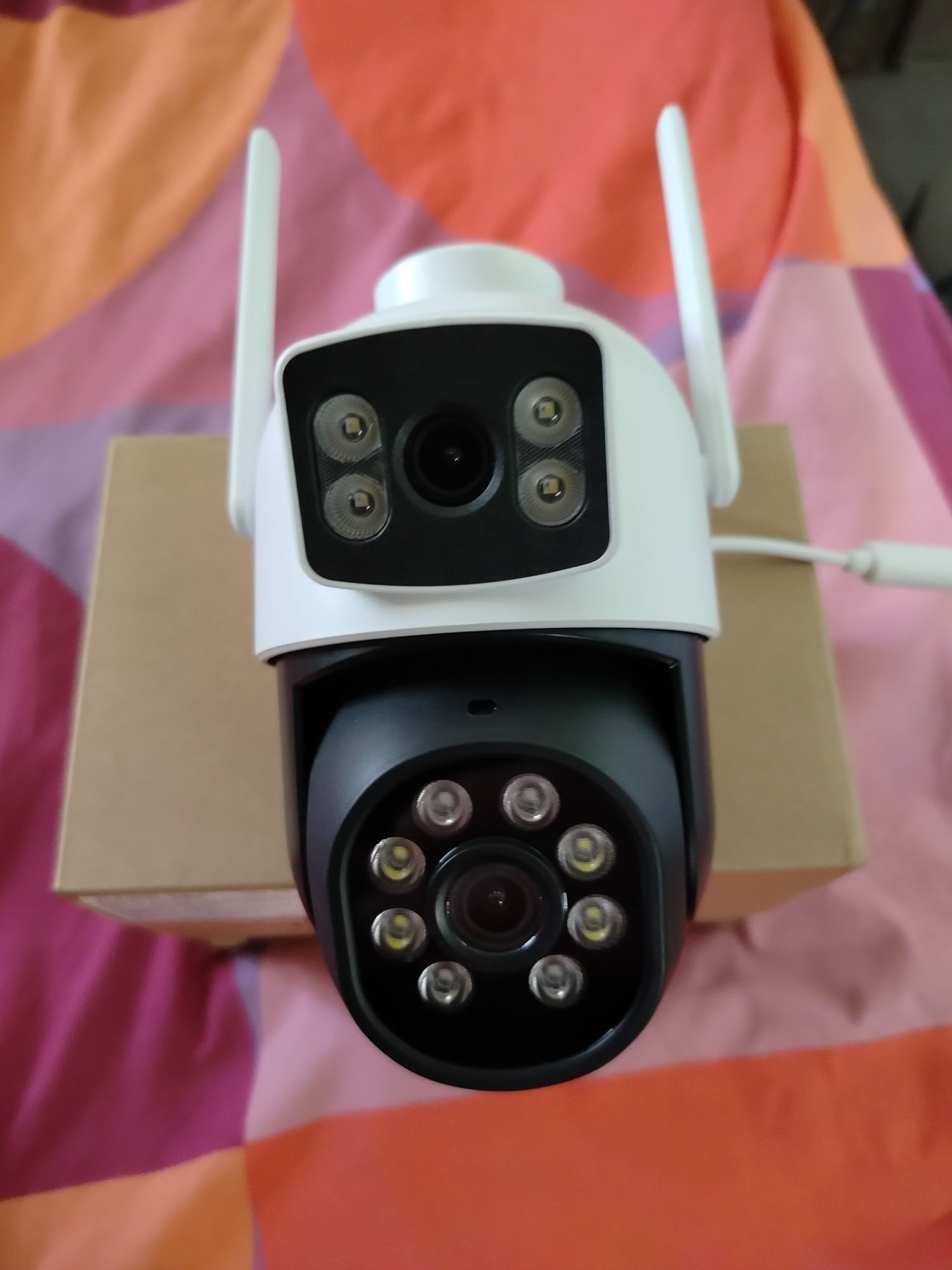 kamera zewnętrzna Kamera CCTV z Podwójnym Obiektywem 4MP,