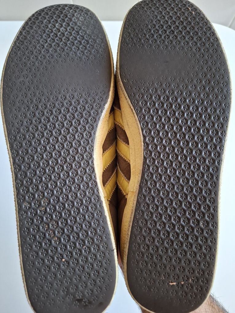 Ténis Adidas Gazelle, tamanho 44
