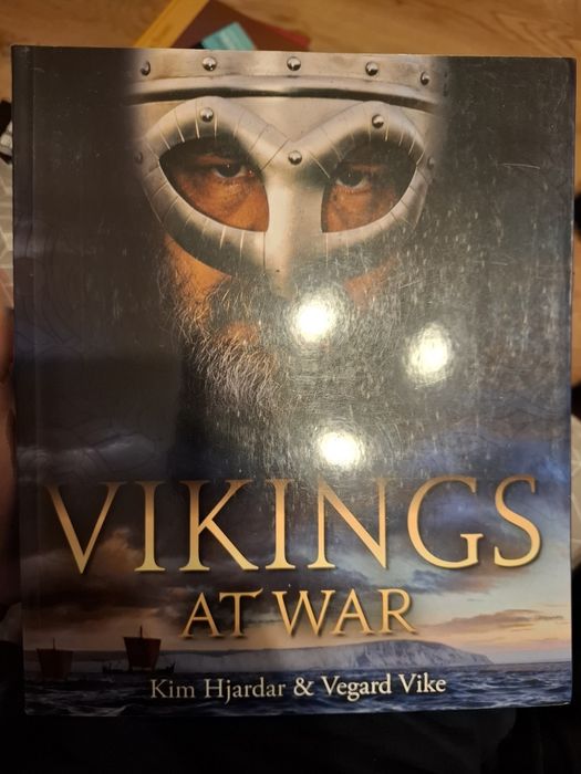 Vikings at war Kim Hjardar Vegard Vike