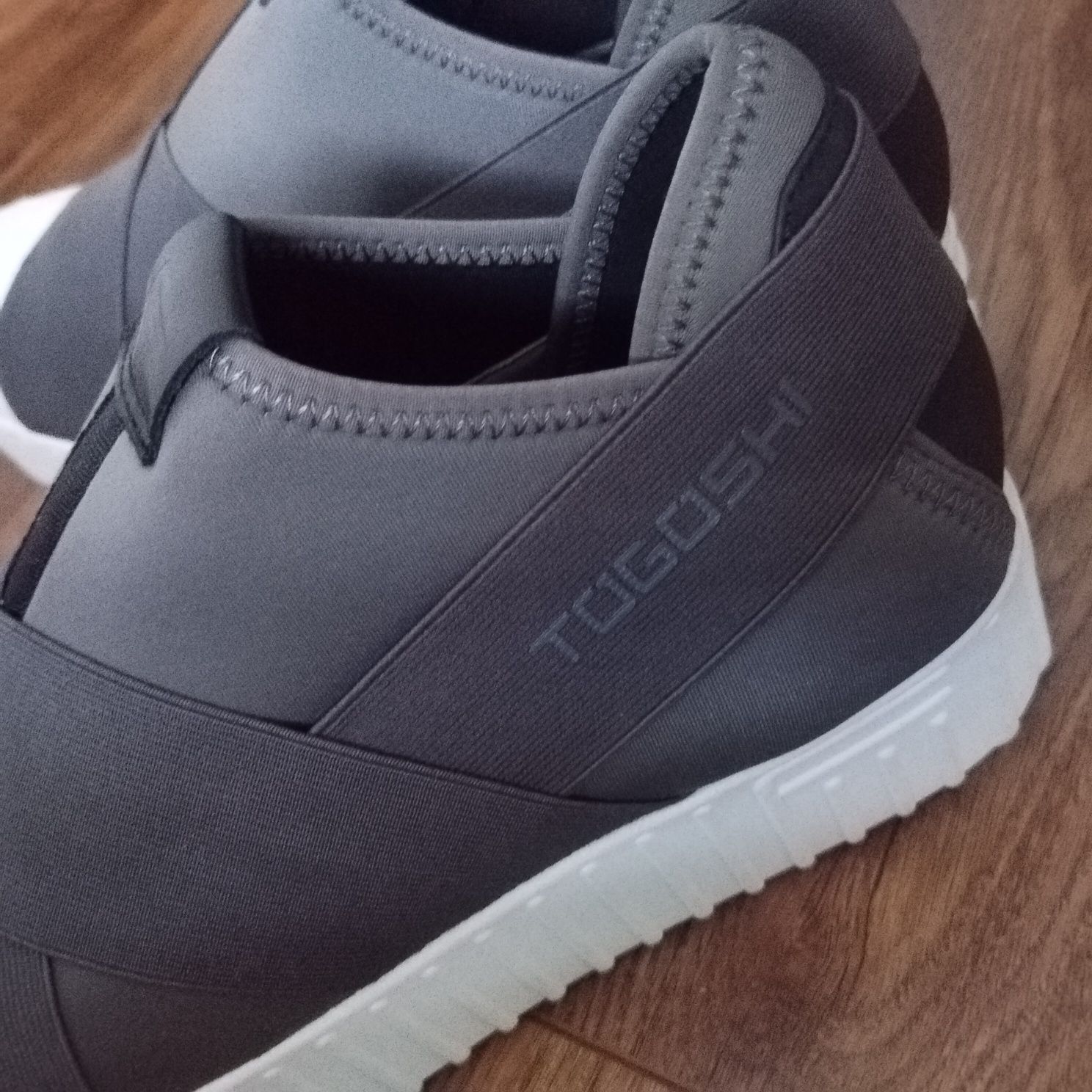 Sneakersy buty Togoshi