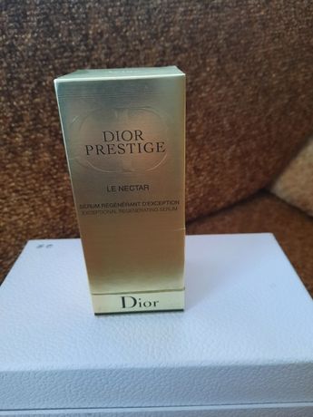 Pudełko Dior Prestige Nectar