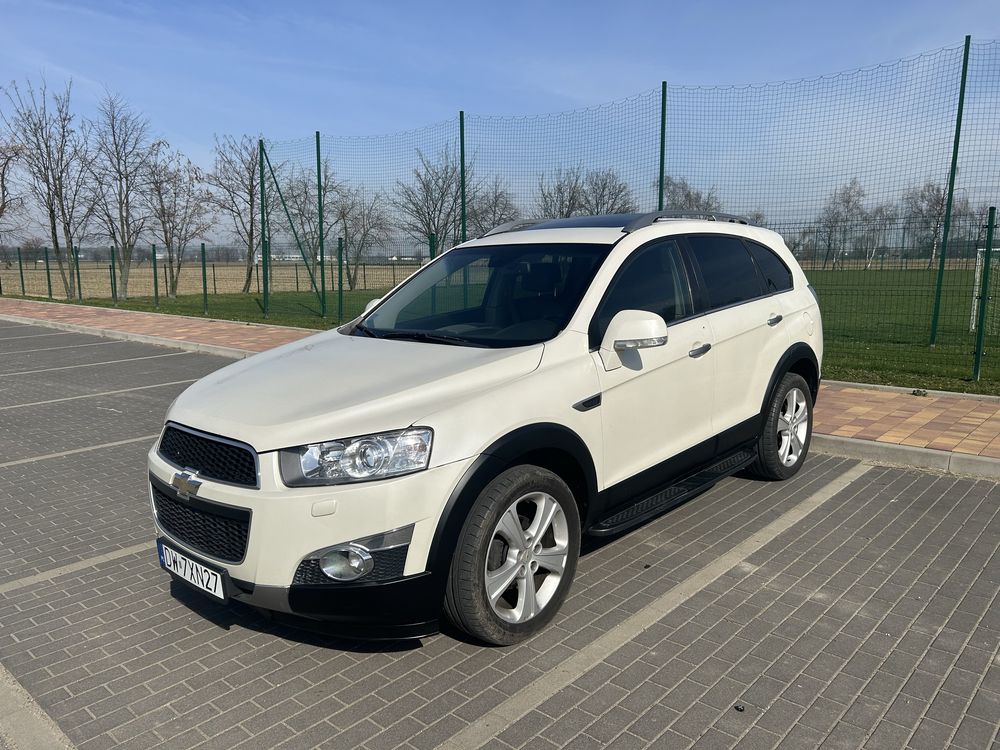 Chevrolet Captiva 2.2d 2011 r