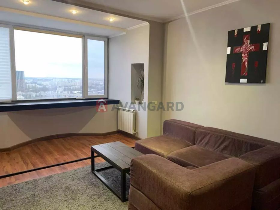 Продаж 2-К квартири пр.Леся Курбаса 5В