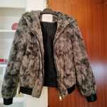 Casaco de pêlo com capuz Pull&Bear S/Estado irrepreensível