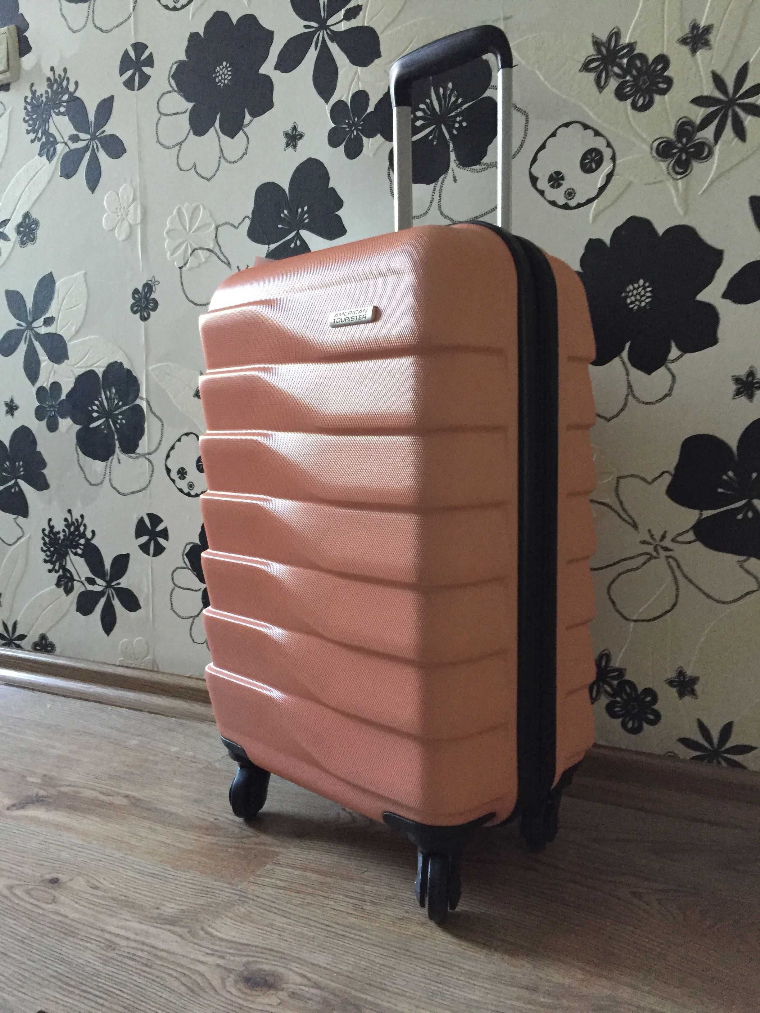 Пудровый чемодан american tourister блестящий, антиударный (оригинал)