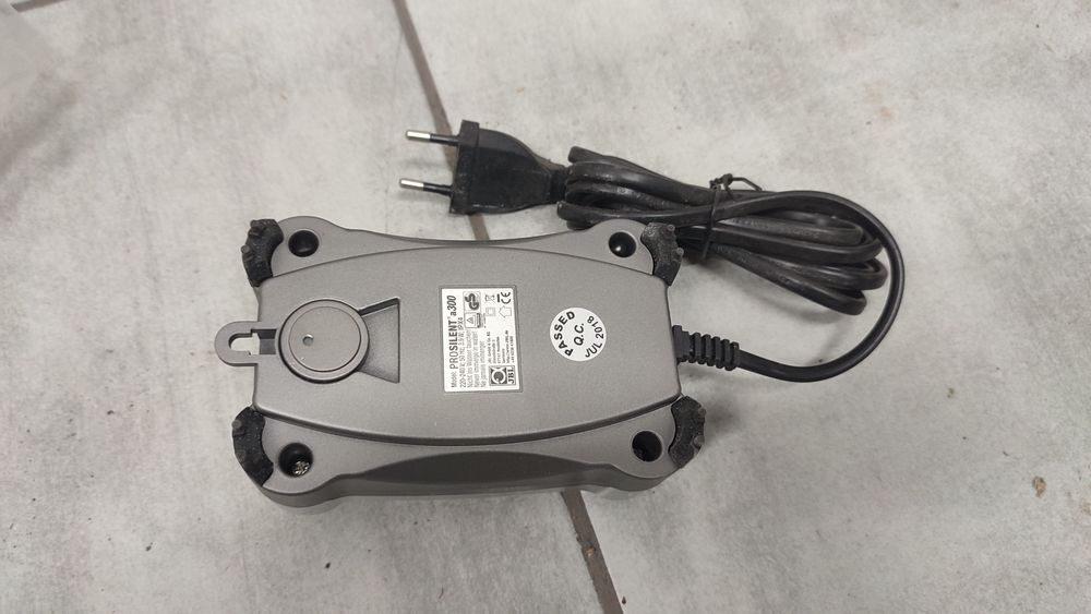 Компресор для акваріума JBL ProSilent a300