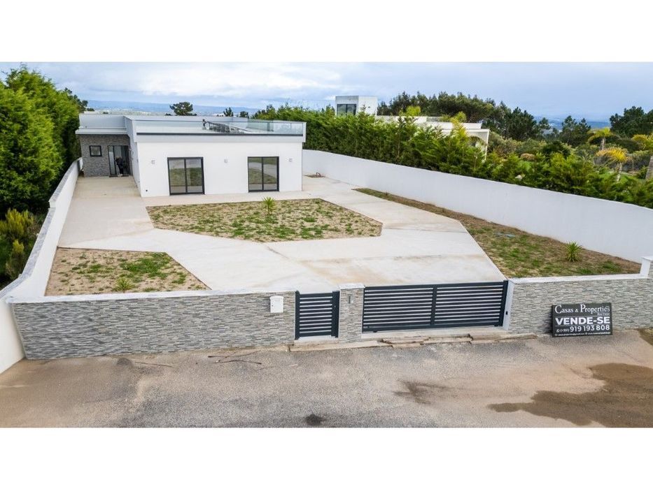 Moradia moderna T3 na Serra do Bouro