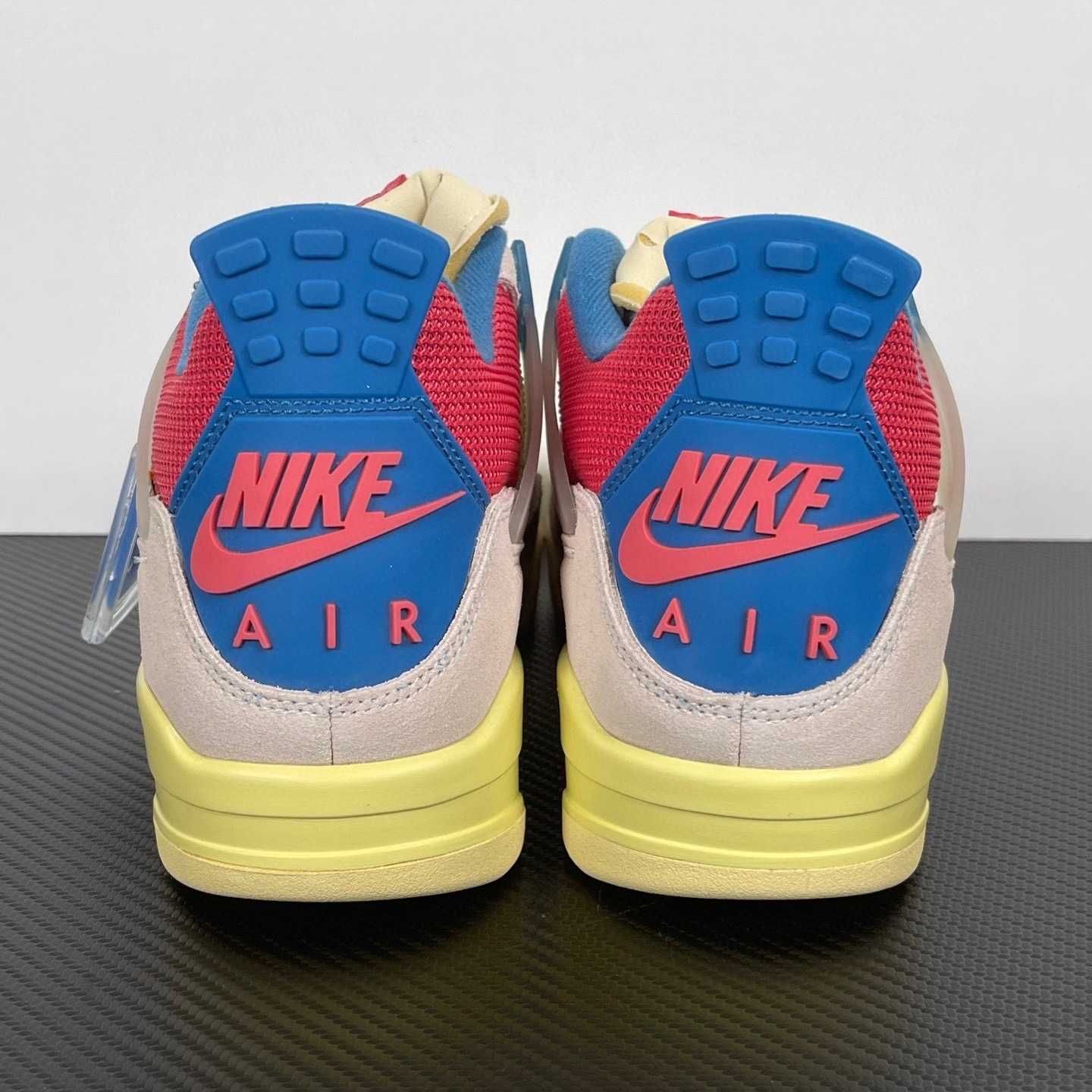Jordan 4 rétro Union glace goyave.40