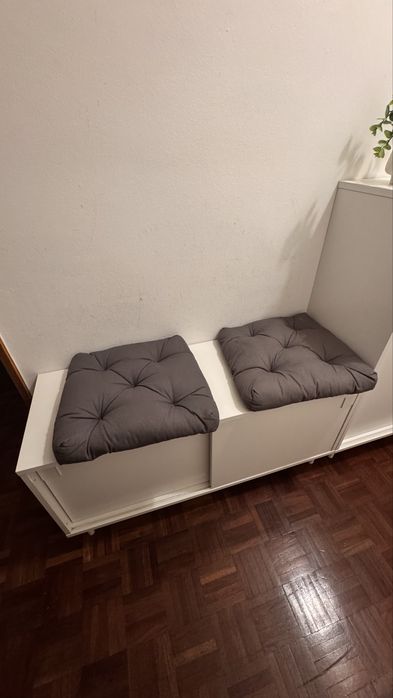 Sapateira branca ikea