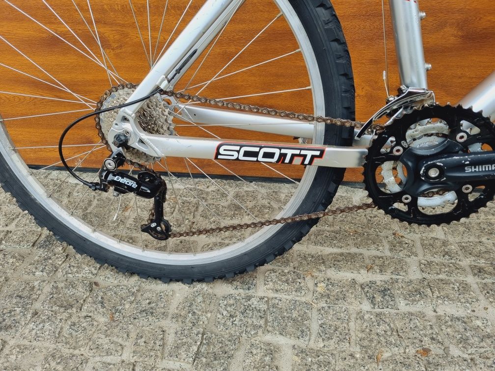 SCOTT Tampico, pełne Deore, RST