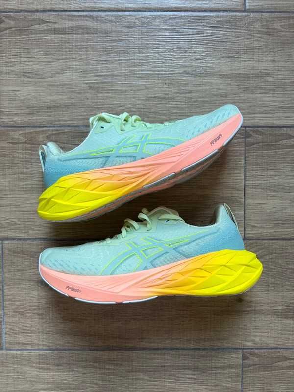 Buty męskie Asics NovaBlast 4 Paris